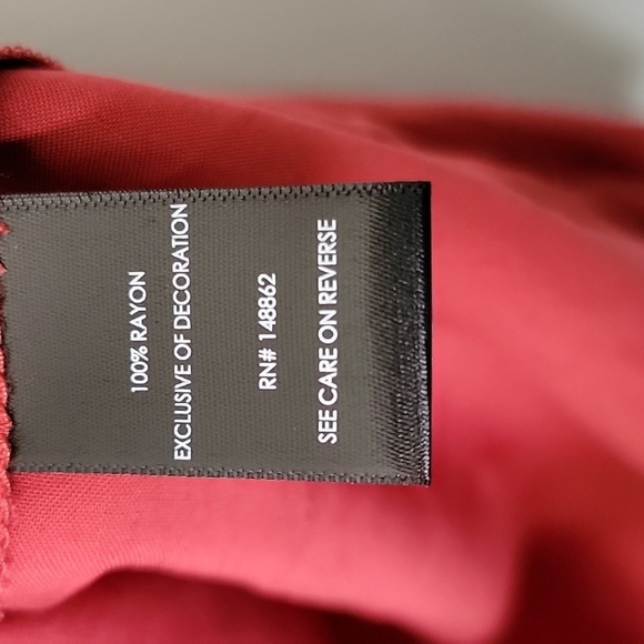 Torrid NWT Cutwork embroidered and beaded detail boho long sleeve blouse 0X - Picture 6 of 8